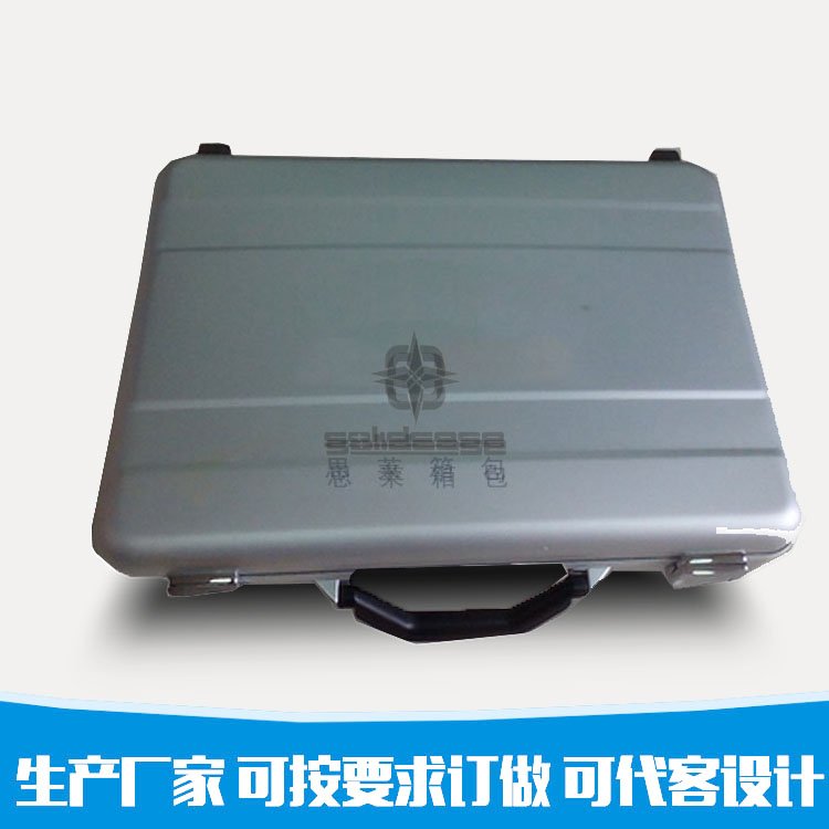 <b> �S��ֱ�N���������� �X�Ͻ��ռ{�� С�̓�����</b>